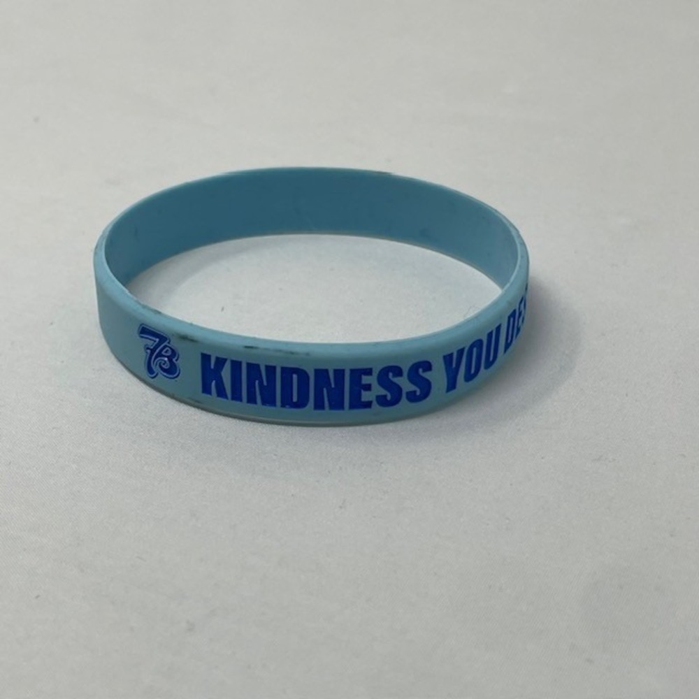7 Brew Coffee Kindness You Deserve Silicone Wristband Bracelet Blue 7B Logo